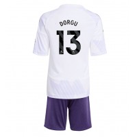 Stroje piłkarskie Manchester United Patrick Dorgu #13 Koszulka Wyjazdowej dla dzieci 2025-26 Krótki Rękaw (+ szorty)